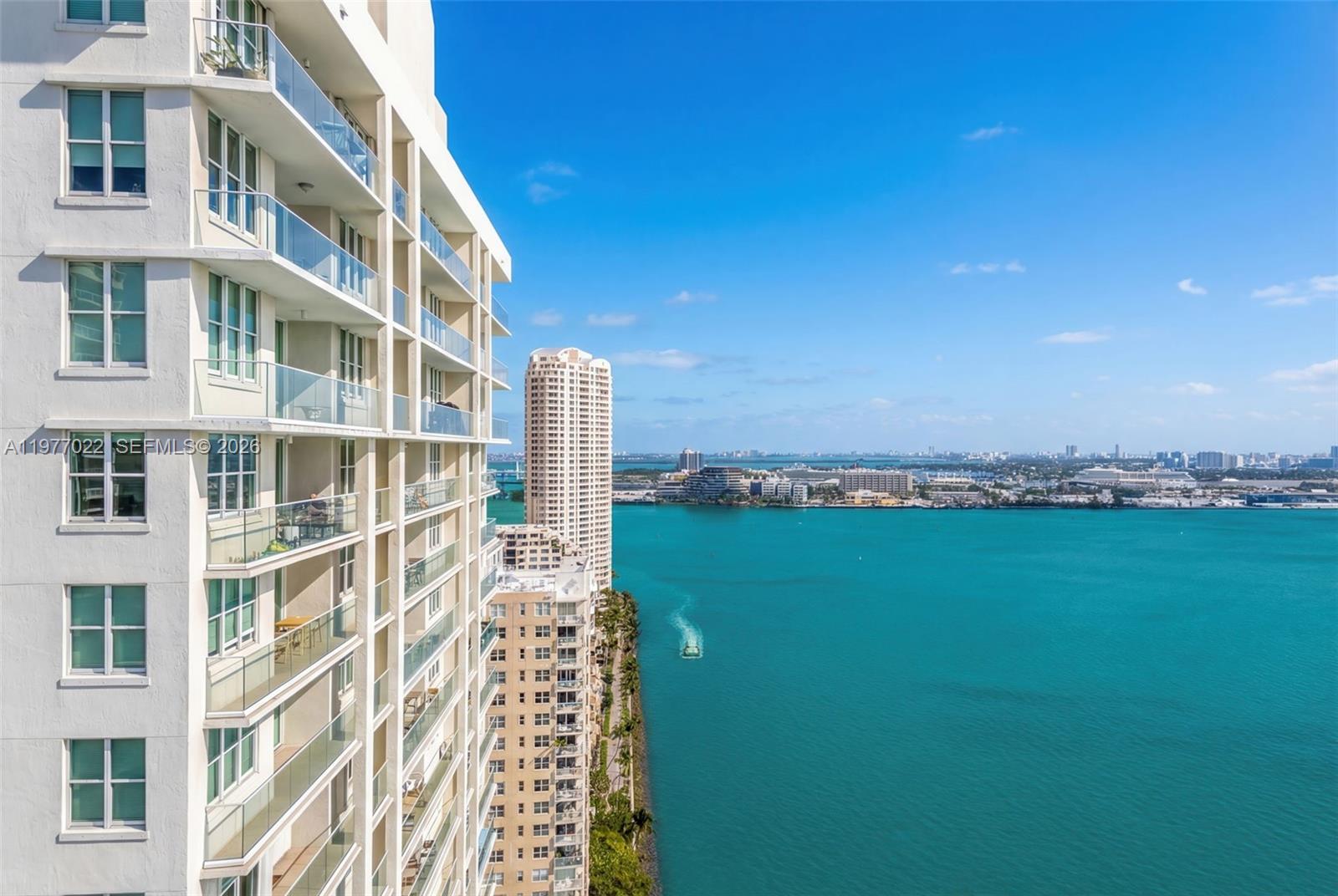 800 Claughton Is Dr #2804 Miami, FL 33131