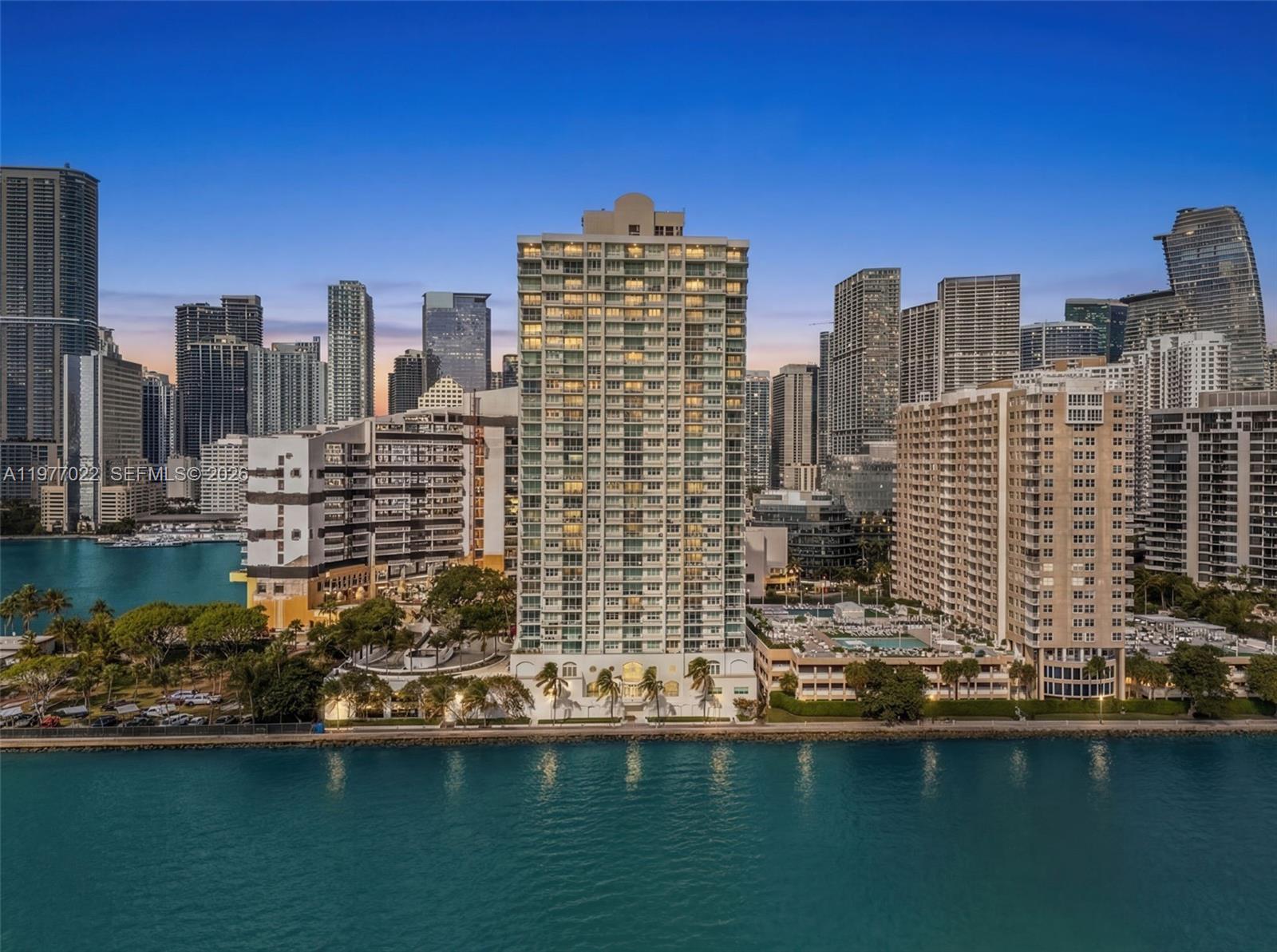 800 Claughton Is Dr #2804 Miami, FL 33131