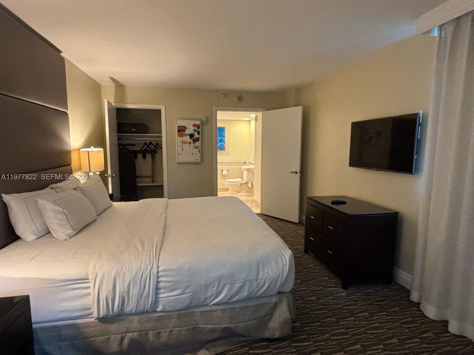 2670 E Sunrise Blvd #302 Fort Lauderdale, FL 33304