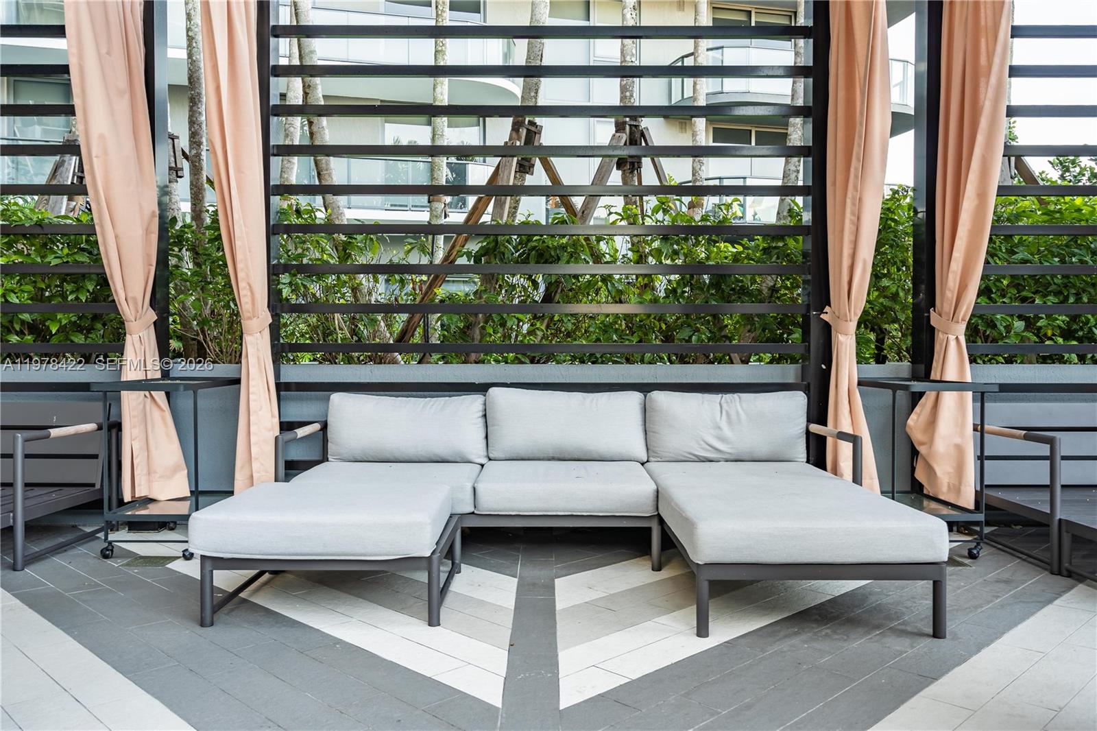 image Hyde Midtown32