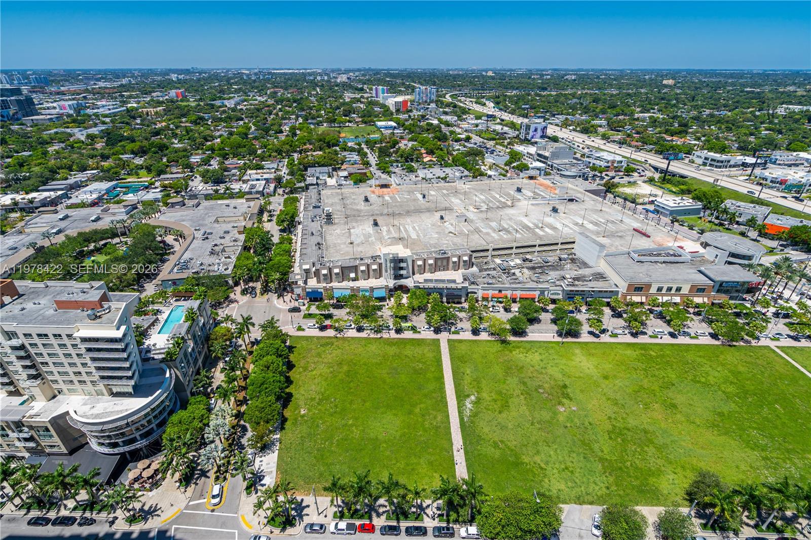 image Hyde Midtown52