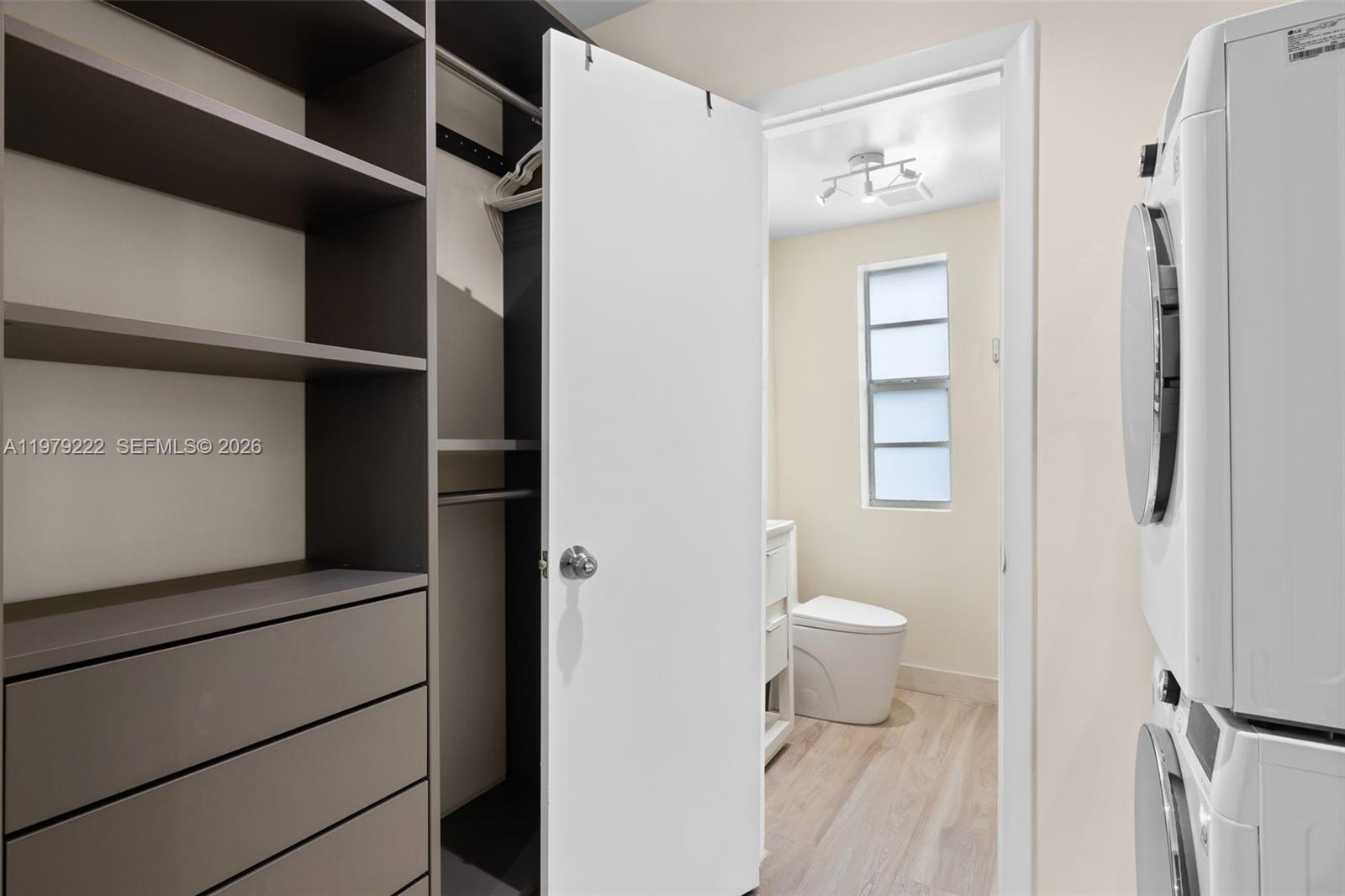 1241 14th St #4 Miami Beach, FL 33139