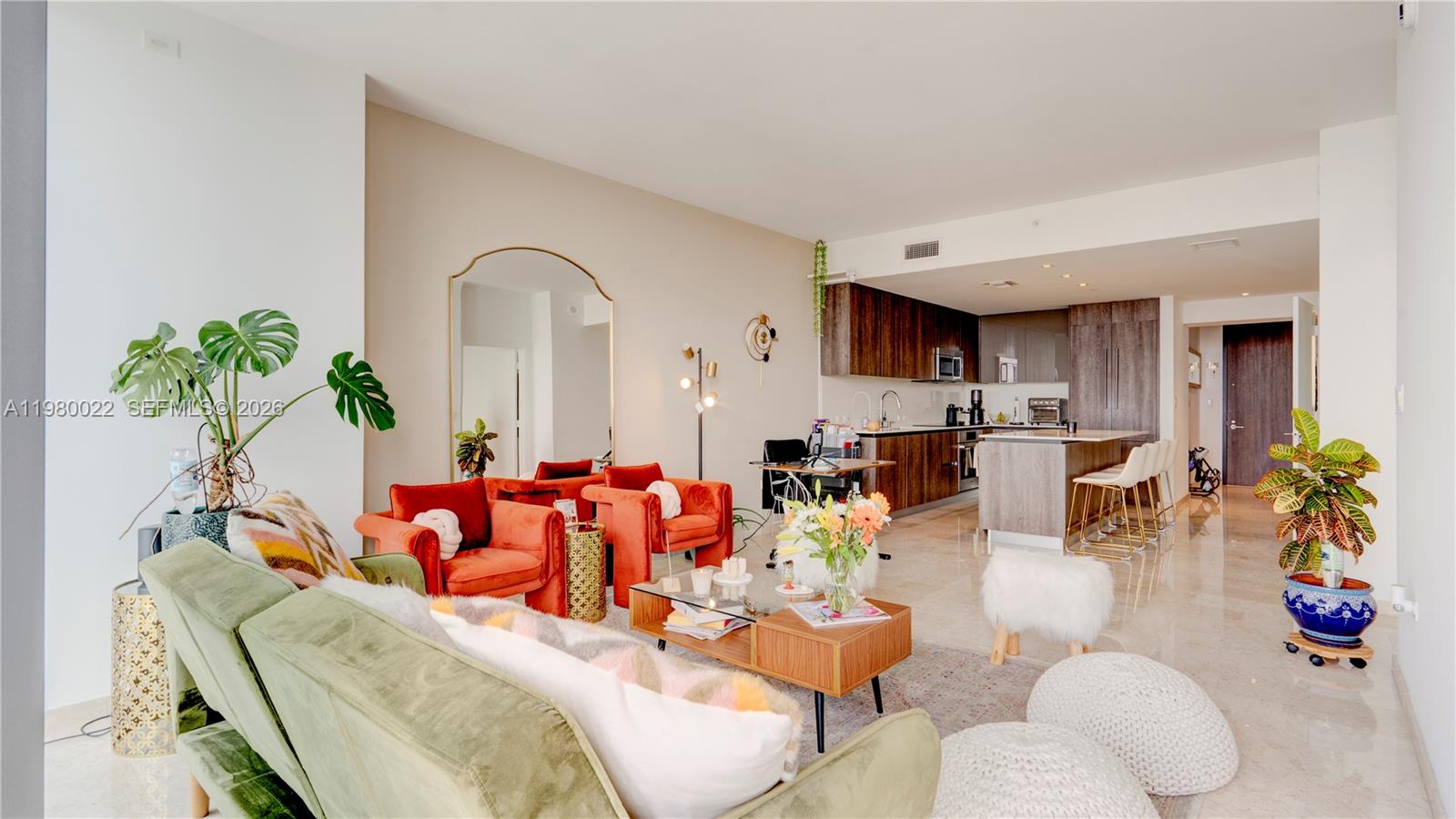 88 SW 7th St #2706 Miami, FL 33130