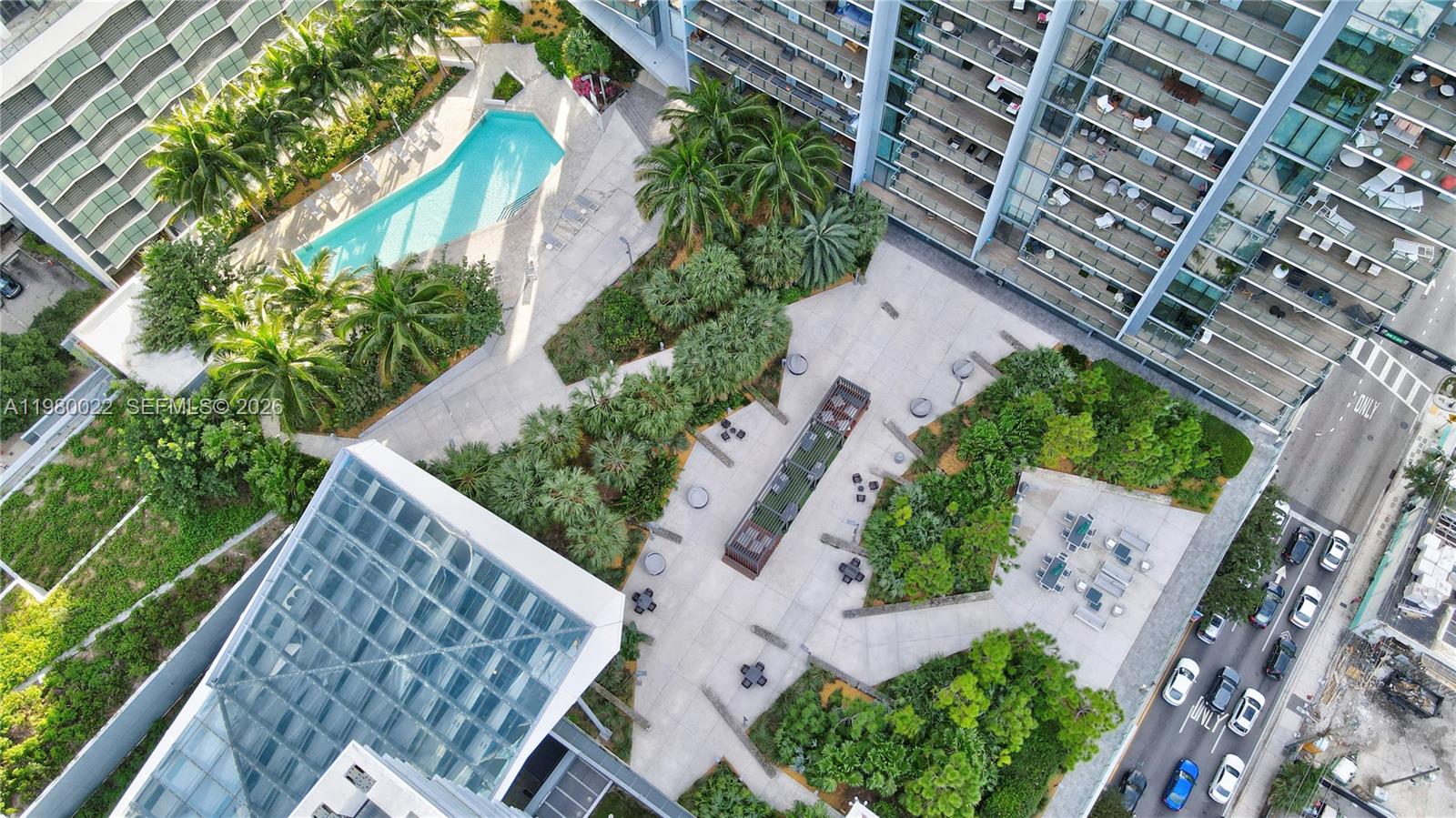 88 SW 7th St #2706 Miami, FL 33130