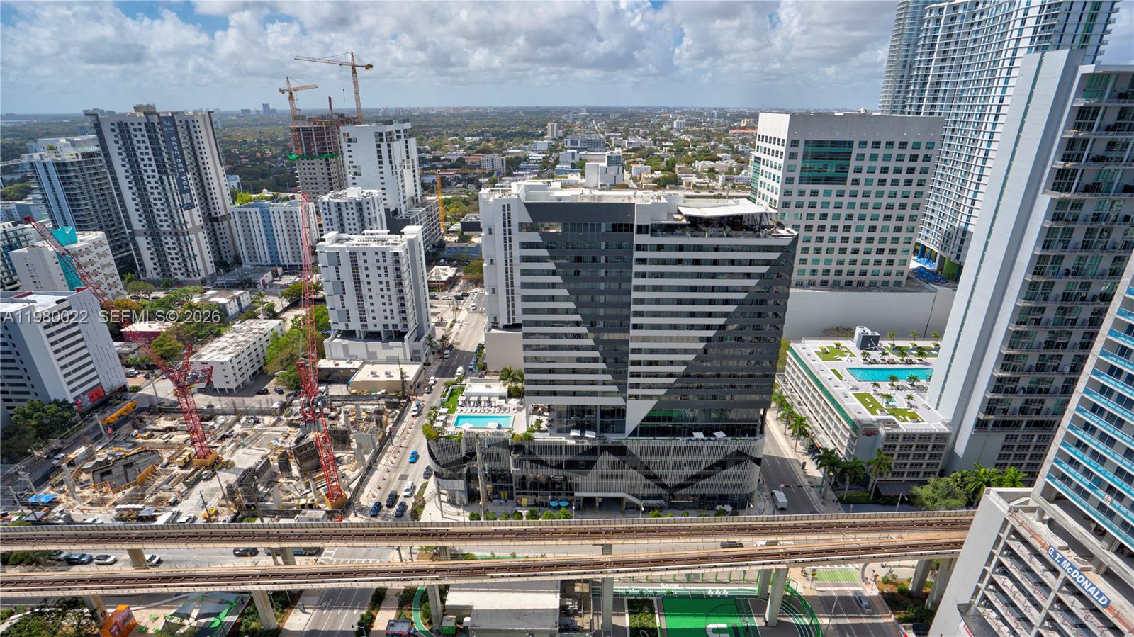 88 SW 7th St #2706 Miami, FL 33130