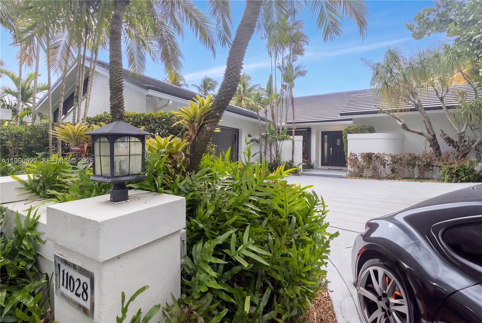 11028 SW 77th Ct Cir