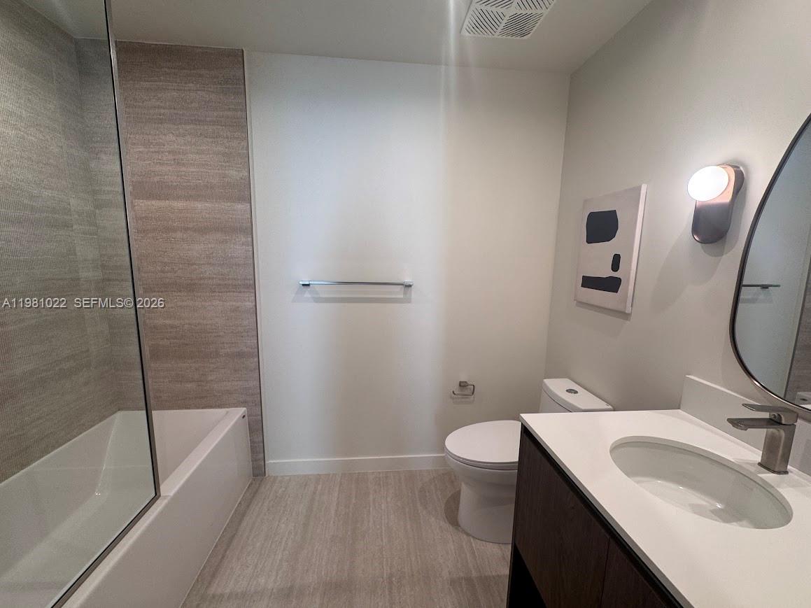 1611 SW 2nd Ave #306 Miami, FL 33129