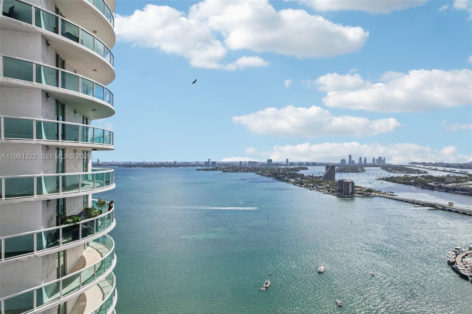 1800 N Bayshore Dr #2811 Miami, FL 33132