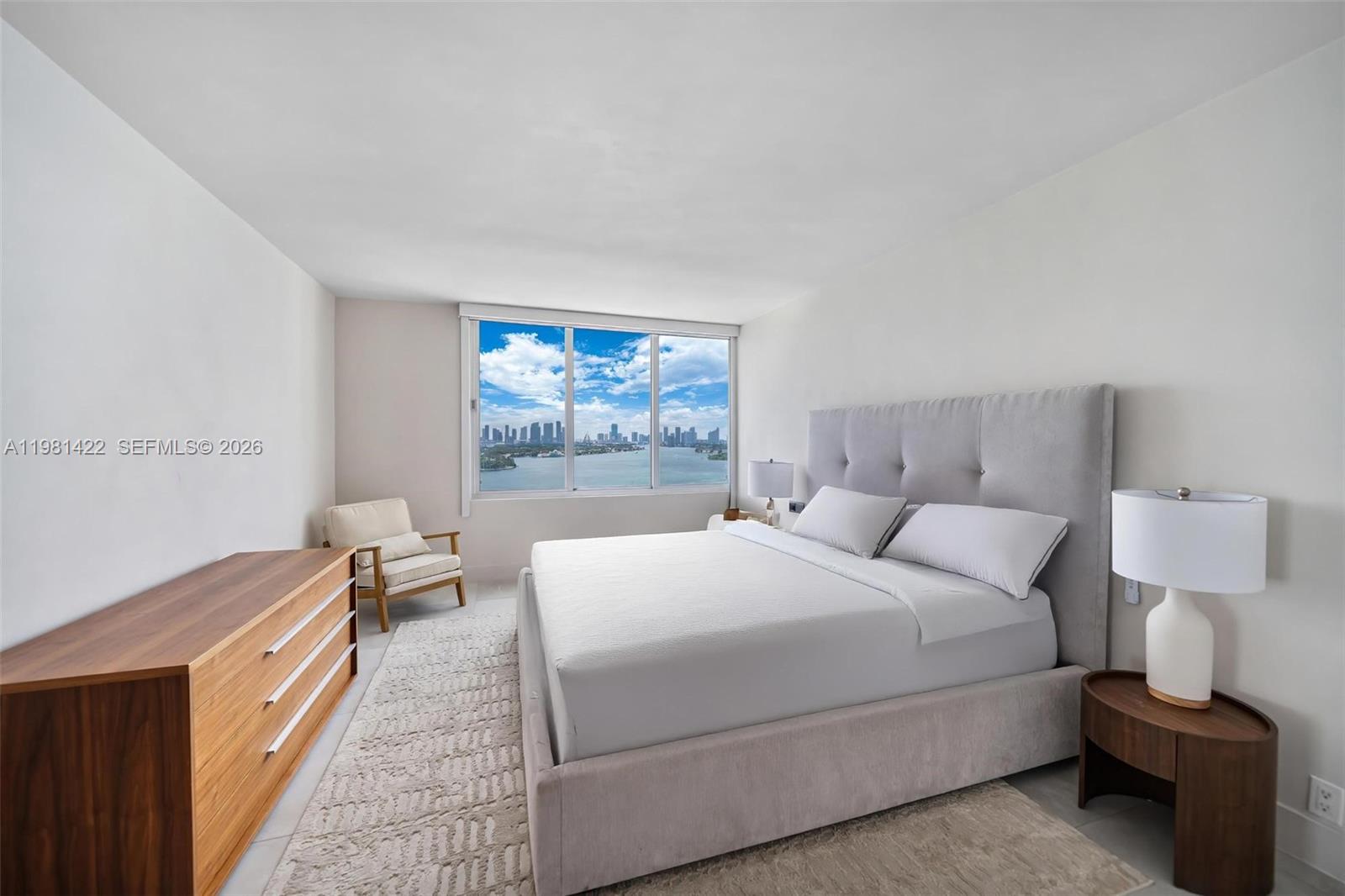 image Mirador 1000 (South Tower)10