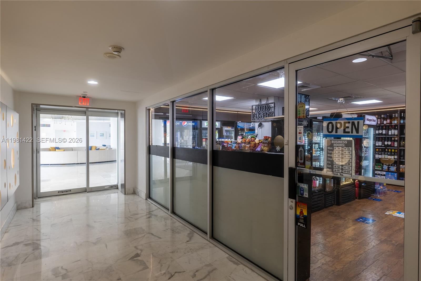 image Mirador 1000 (South Tower)18