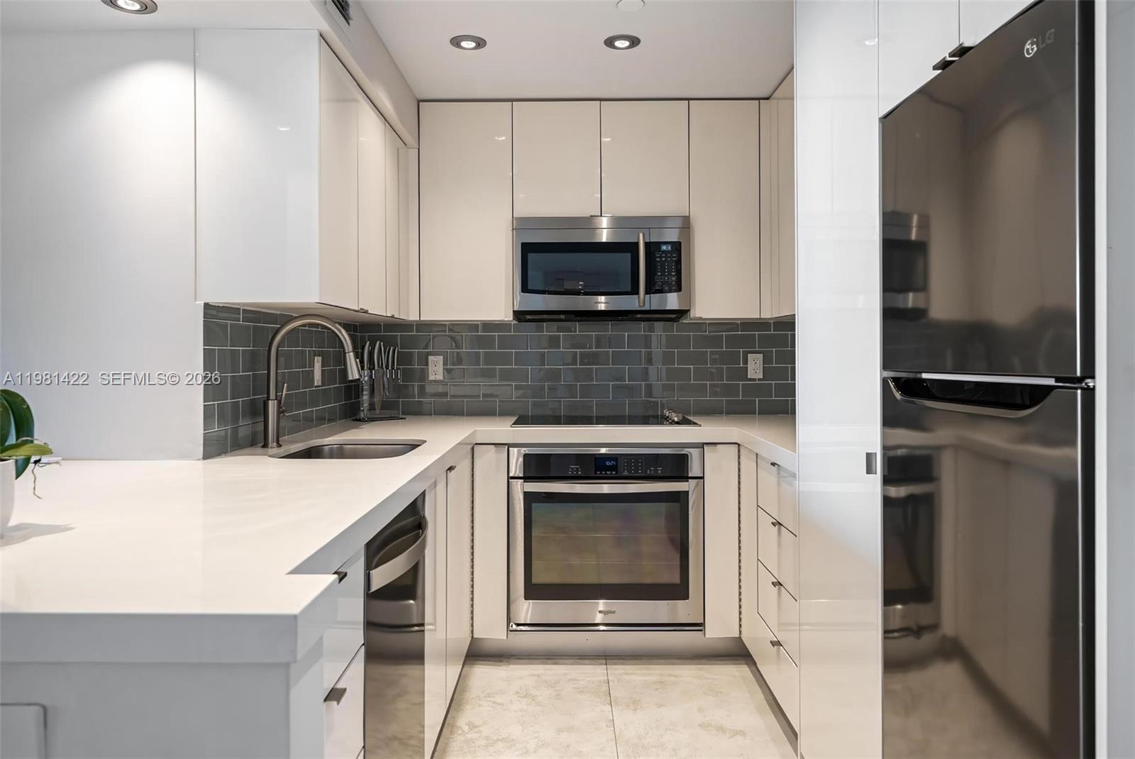 image Mirador 1000 (South Tower)4