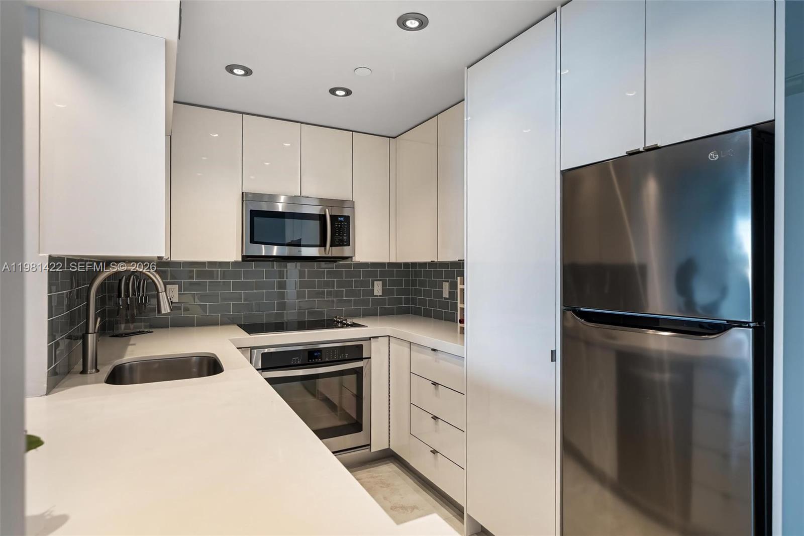 image Mirador 1000 (South Tower)5