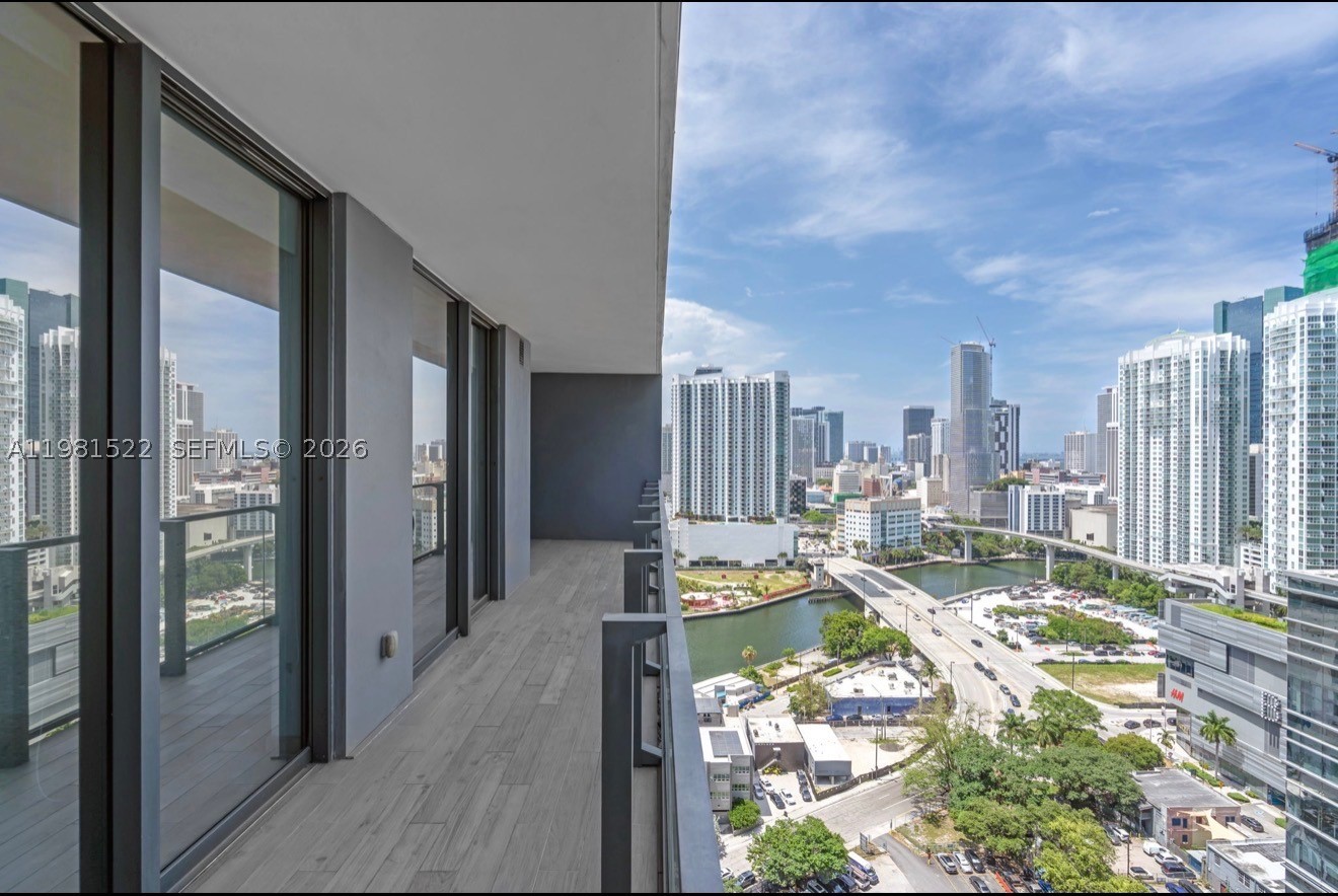 image Rise Brickell City Centre12