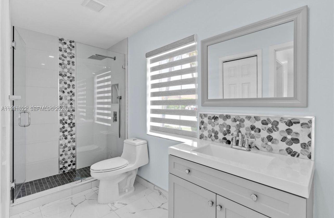 14721 SW 170th Ter Miami, FL 33187