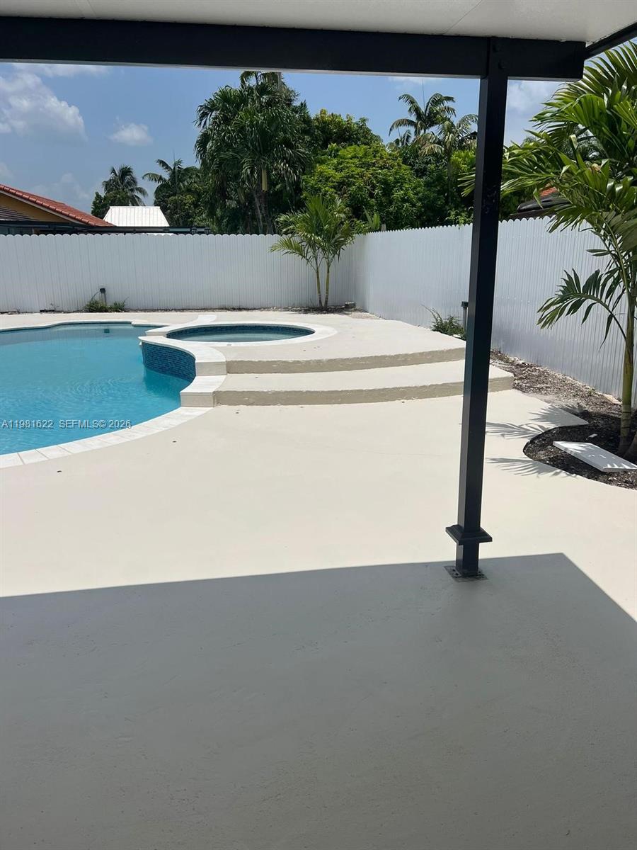 14721 SW 170th Ter Miami, FL 33187