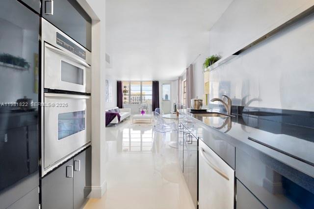100 Lincoln Rd #1511 Miami Beach, FL 33139