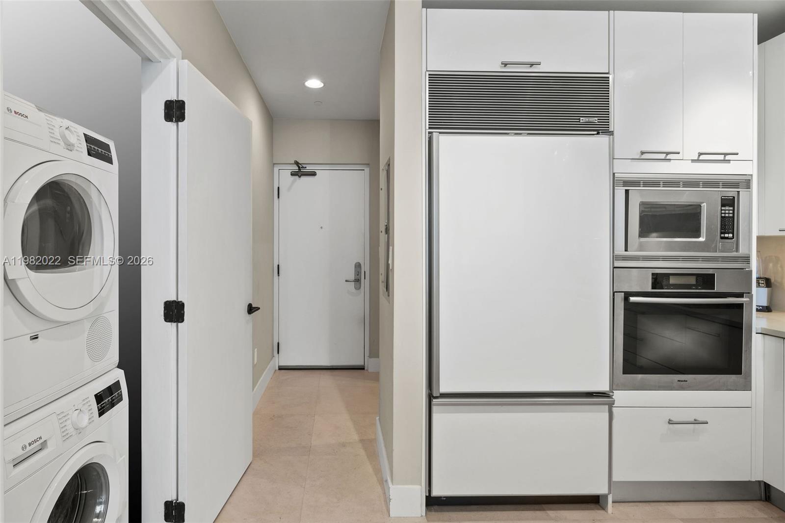 image The Carillon South Tower11