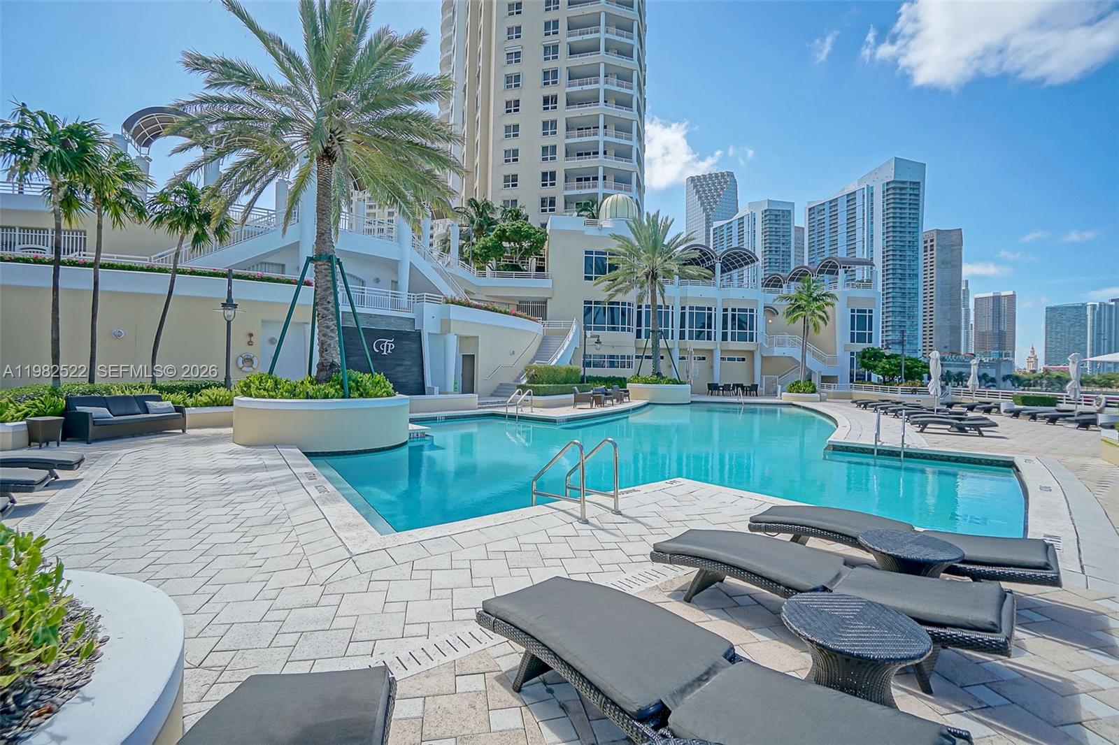 808 Brickell Key Dr #3702 Miami, FL 33131