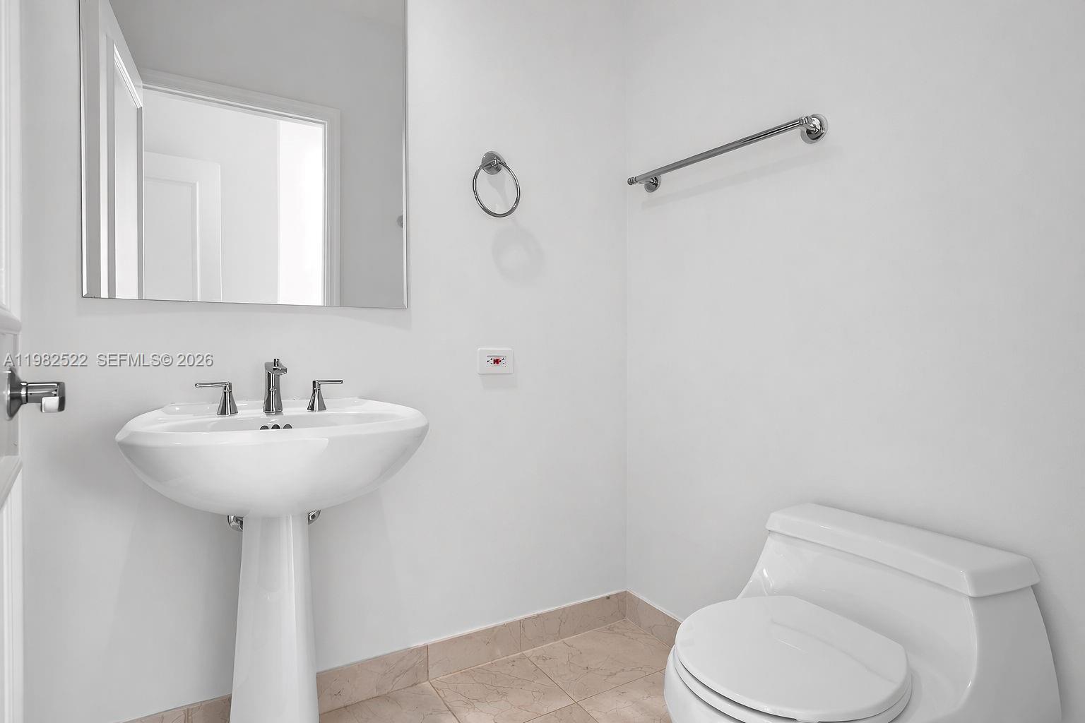 808 Brickell Key Dr #3702 Miami, FL 33131