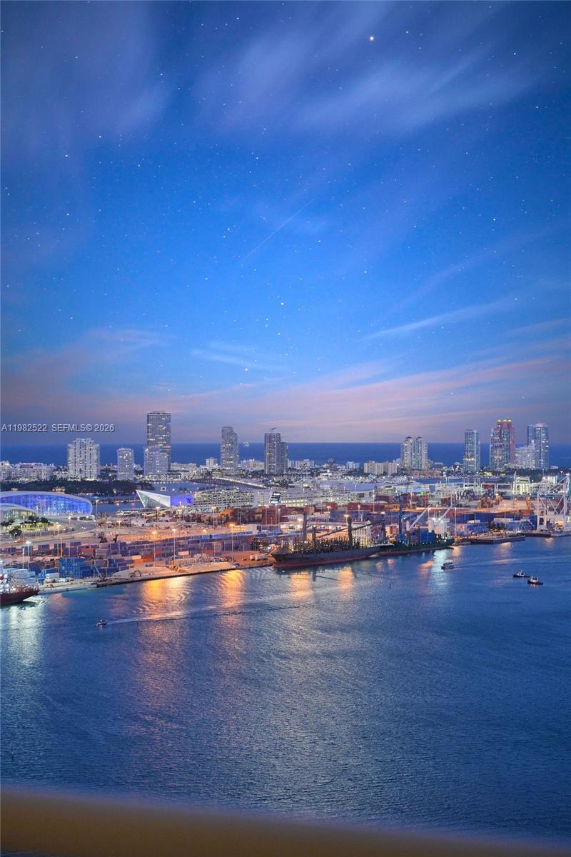 808 Brickell Key Dr #3702 Miami, FL 33131