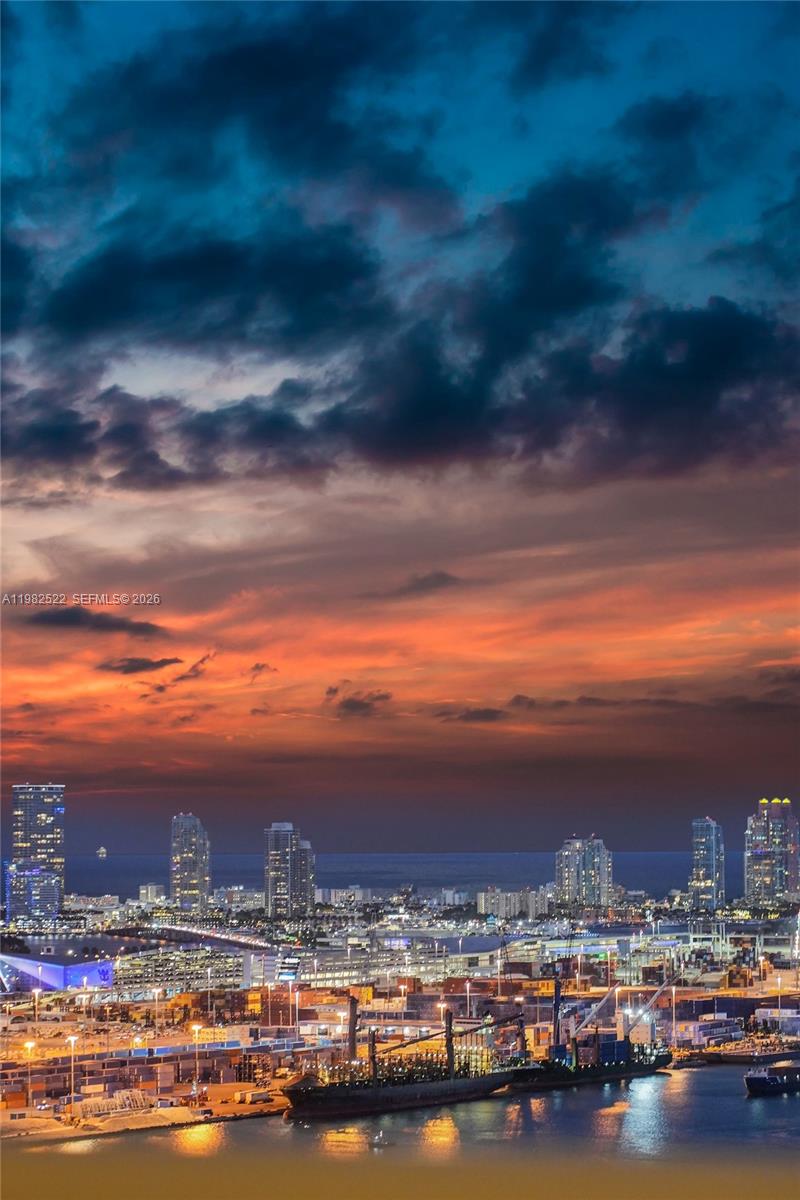 808 Brickell Key Dr #3702 Miami, FL 33131