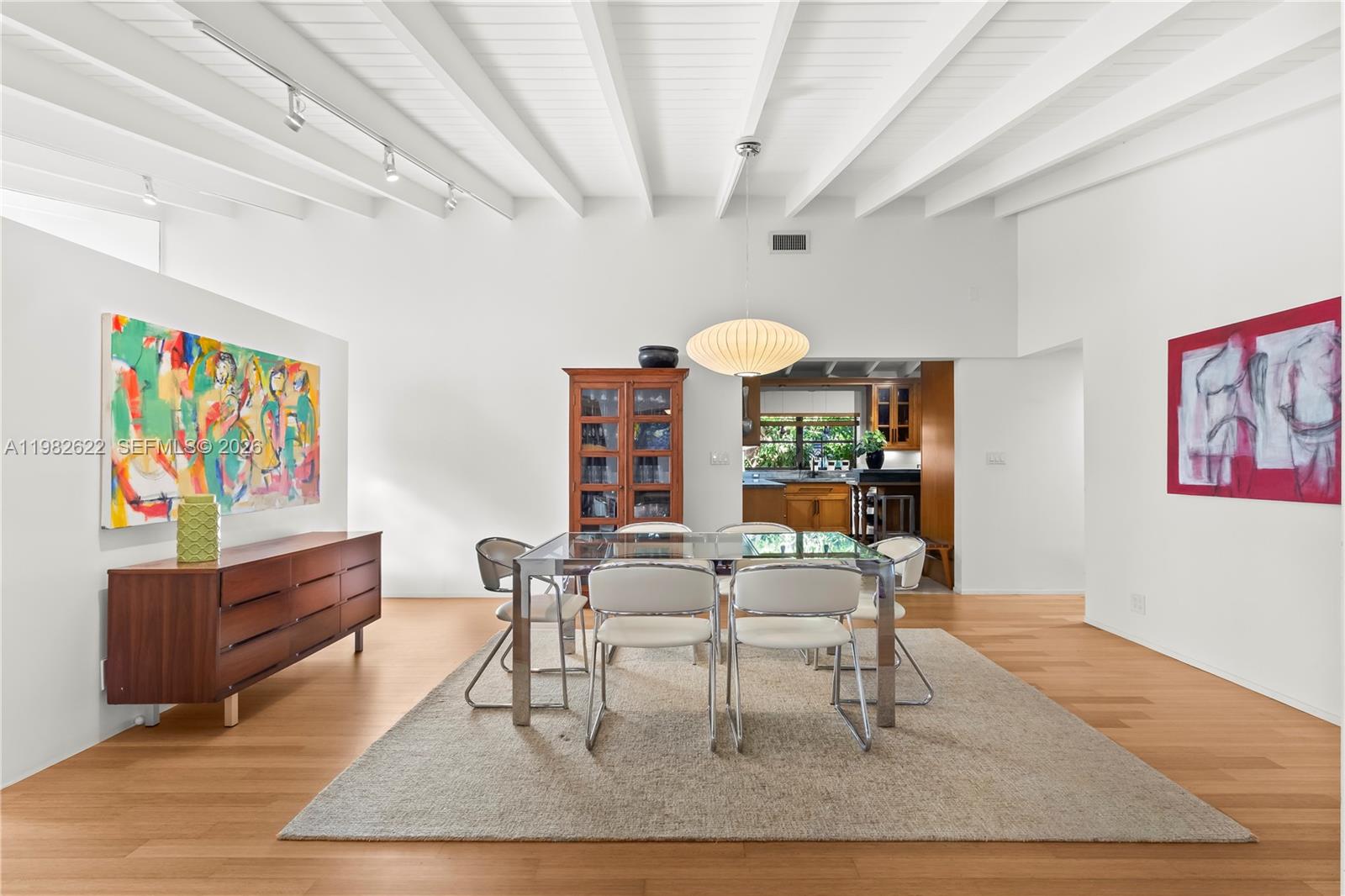 2132 Middle Riv Dr Fort Lauderdale, FL 33305