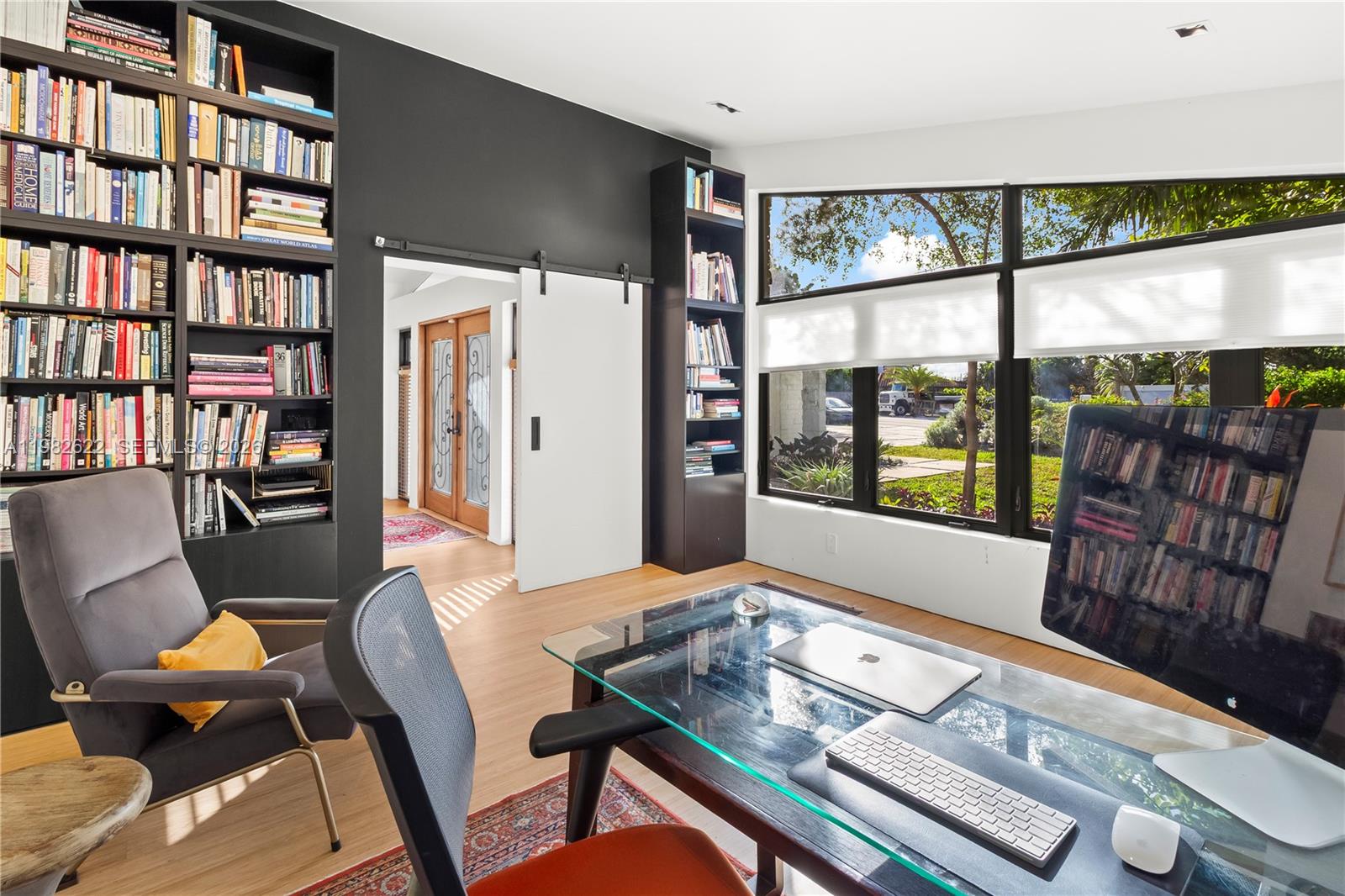 2132 Middle Riv Dr Fort Lauderdale, FL 33305