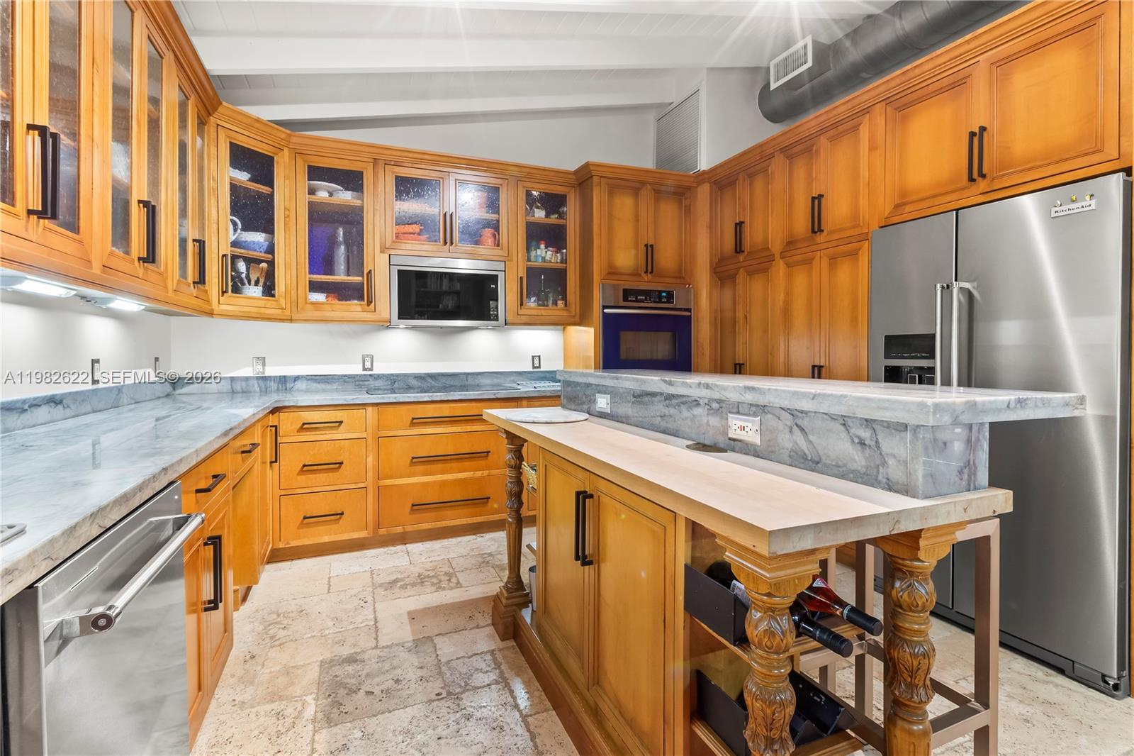 2132 Middle Riv Dr Fort Lauderdale, FL 33305