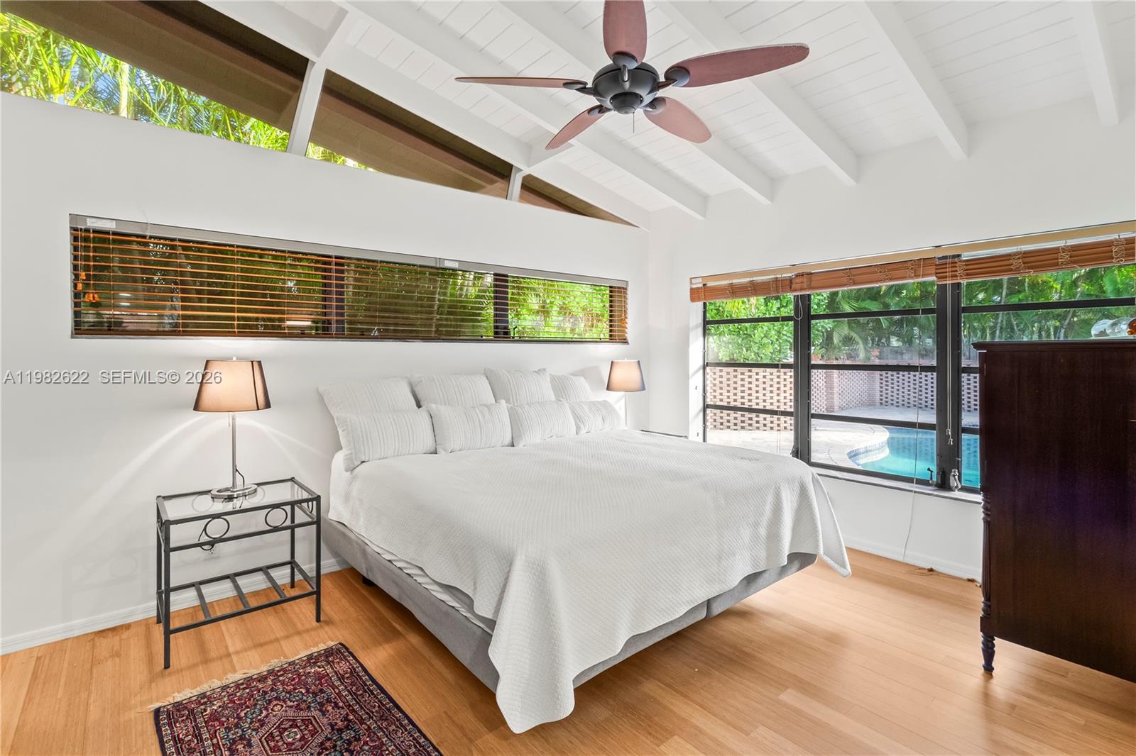 2132 Middle Riv Dr Fort Lauderdale, FL 33305