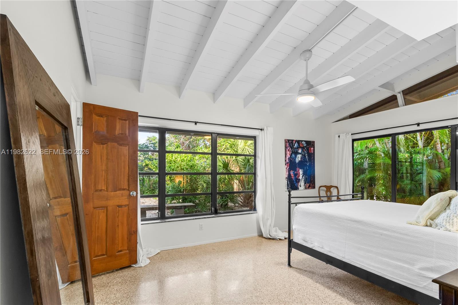 2132 Middle Riv Dr Fort Lauderdale, FL 33305