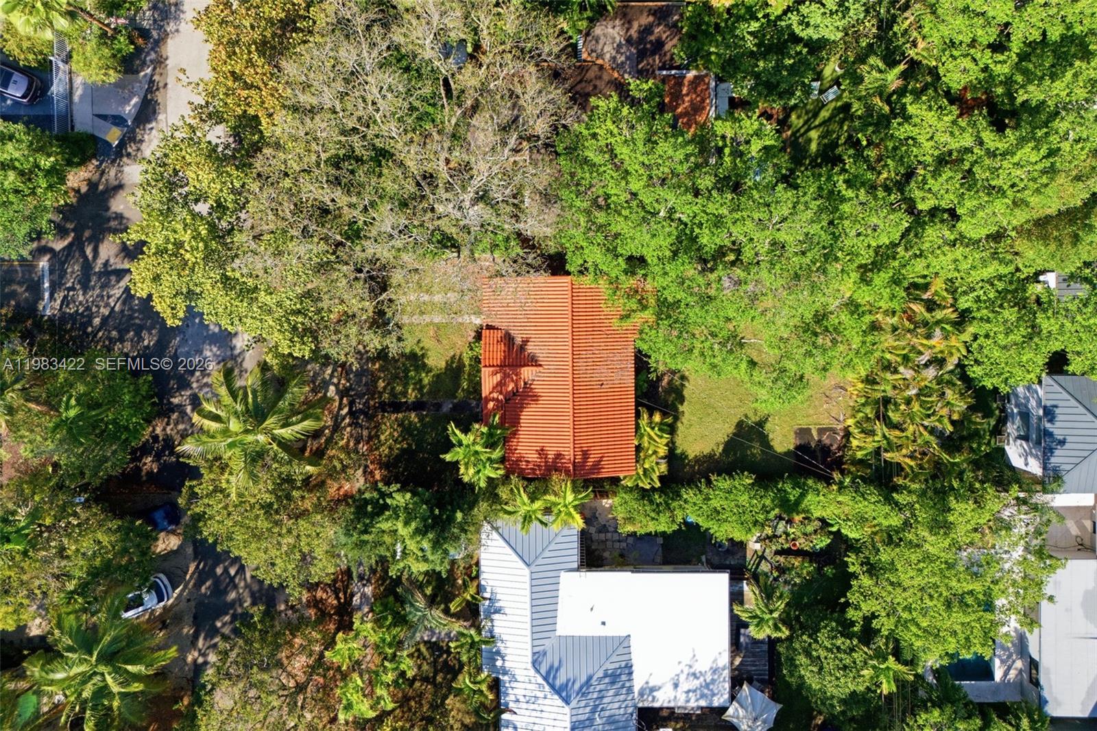 2235 Overbrook St Miami, FL 33133