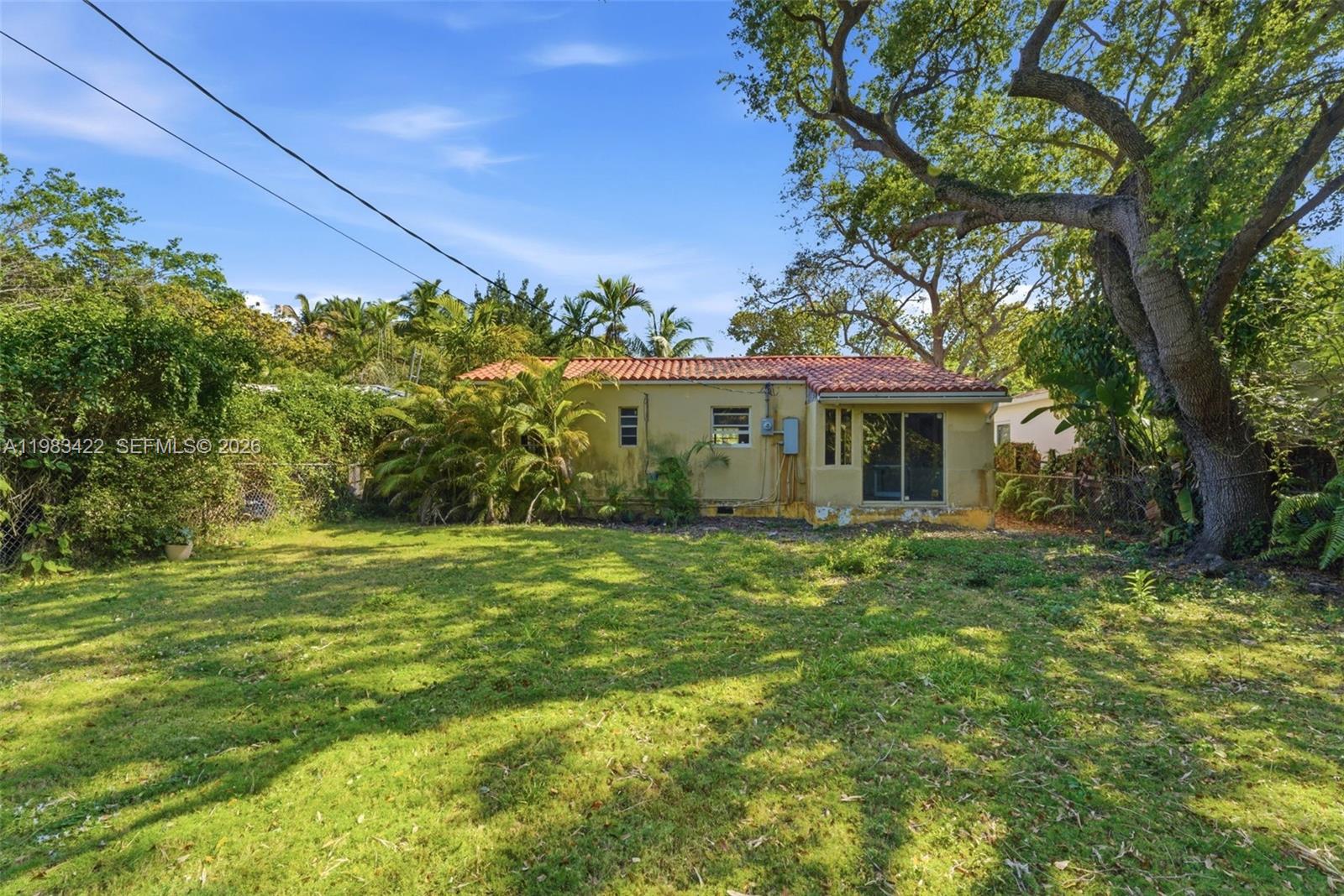 2235 Overbrook St Miami, FL 33133