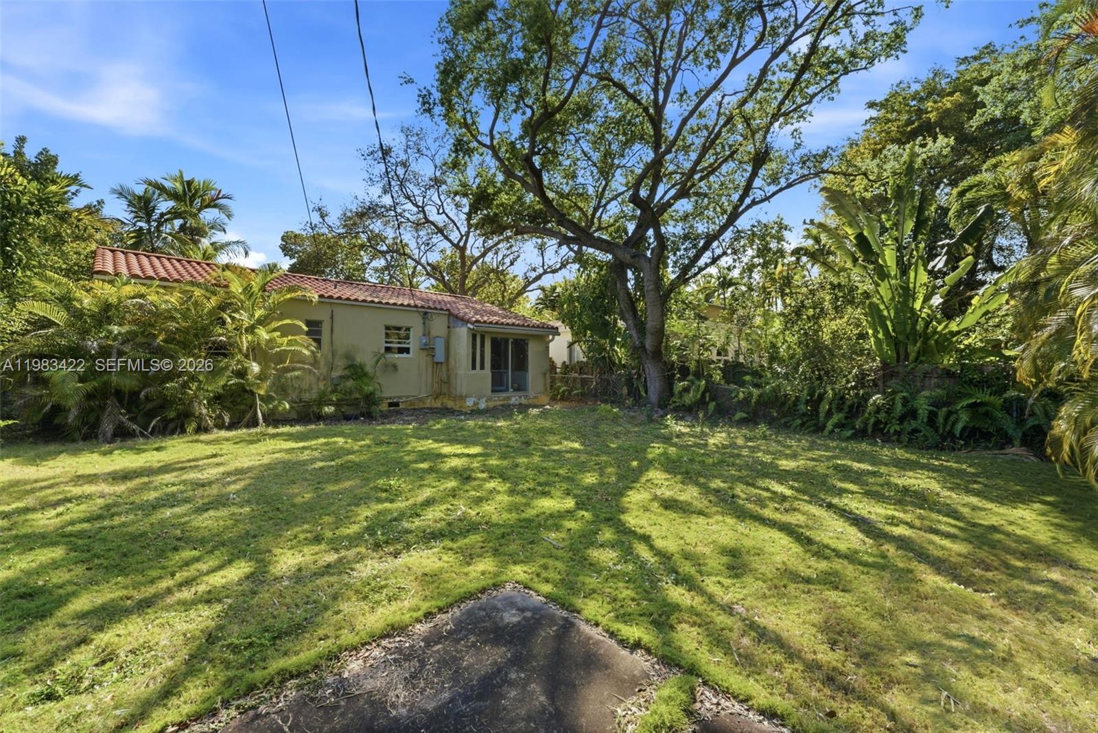 2235 Overbrook St Miami, FL 33133