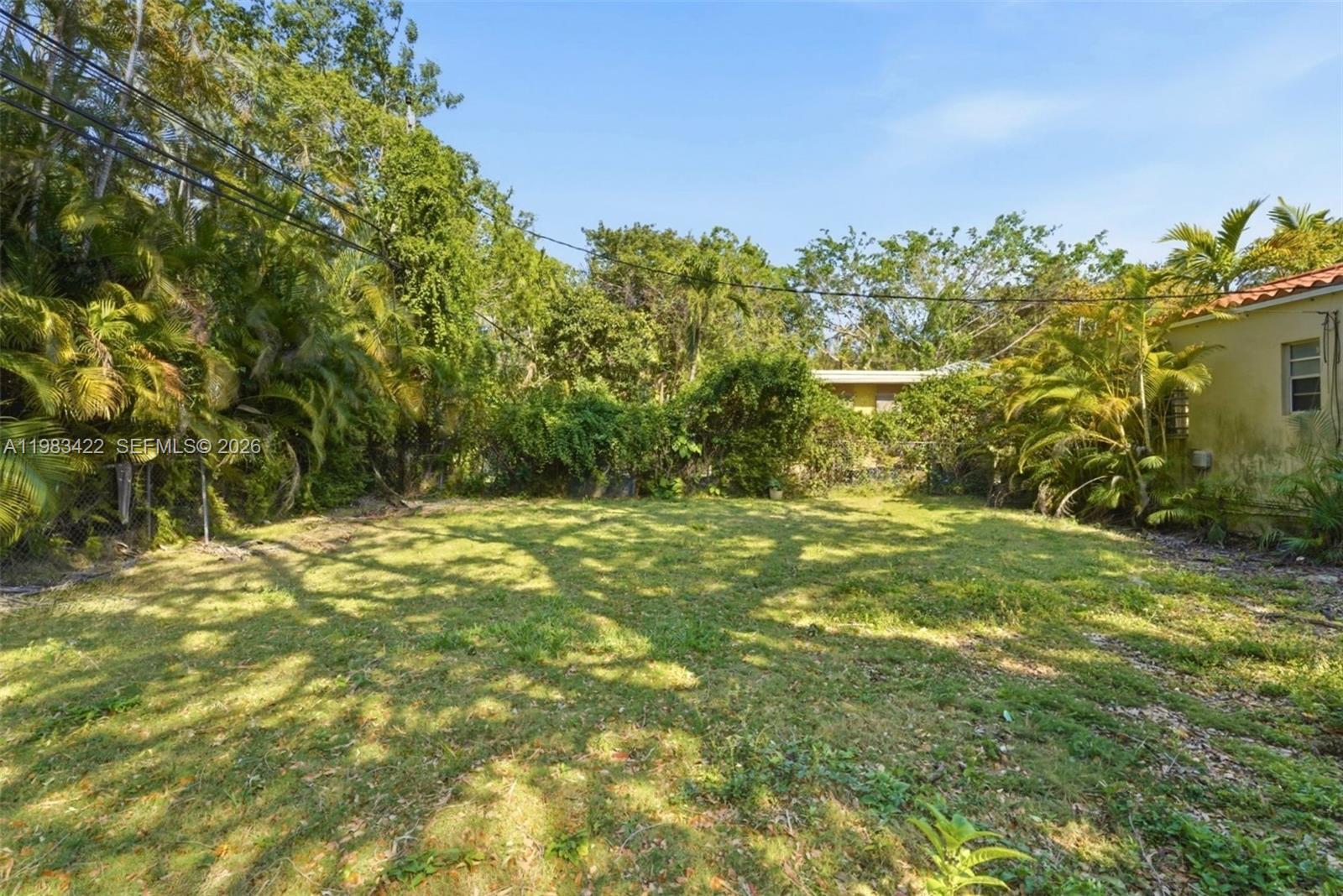 2235 Overbrook St Miami, FL 33133