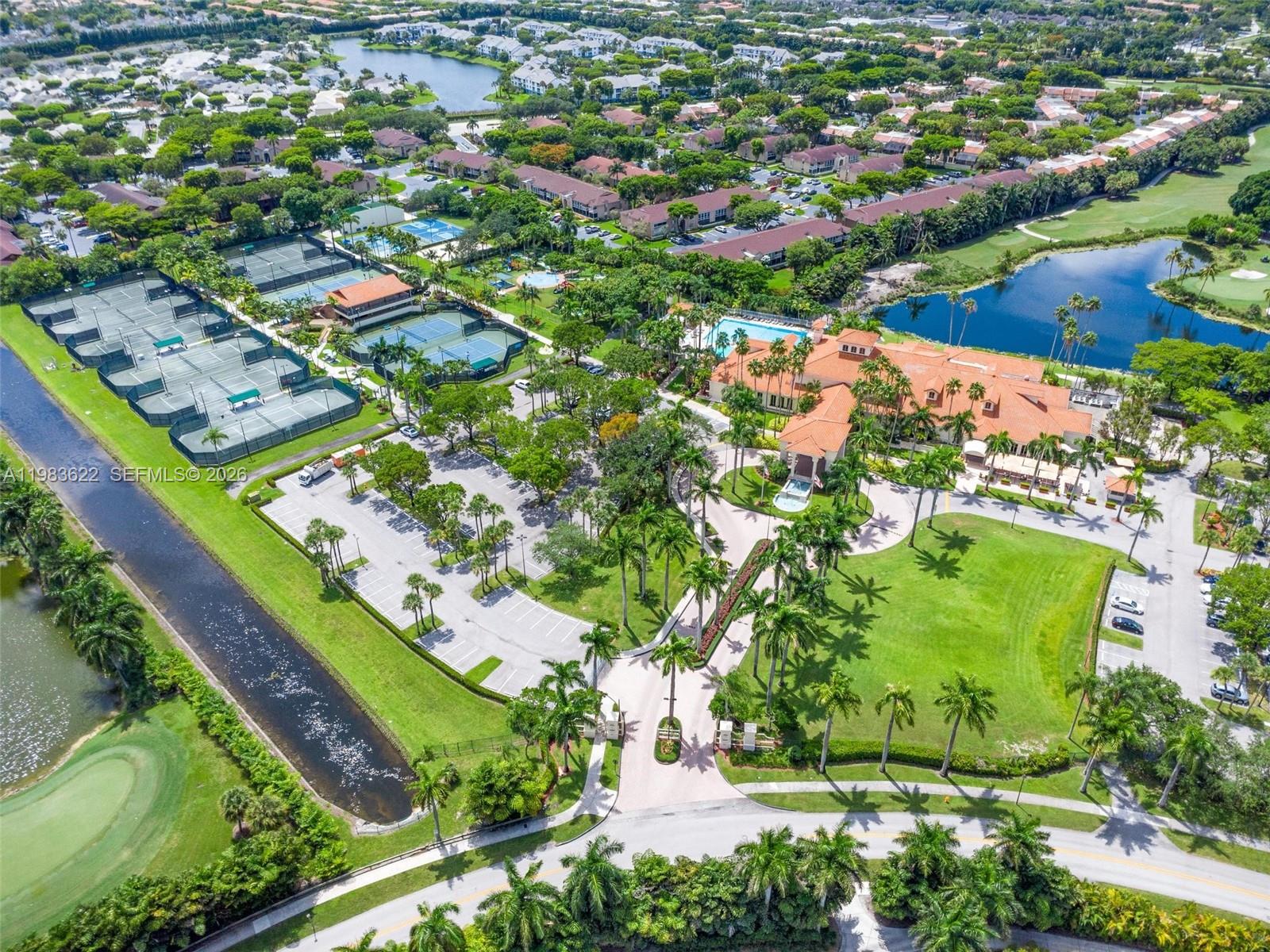 10635 NW 54th St Doral, FL 33178