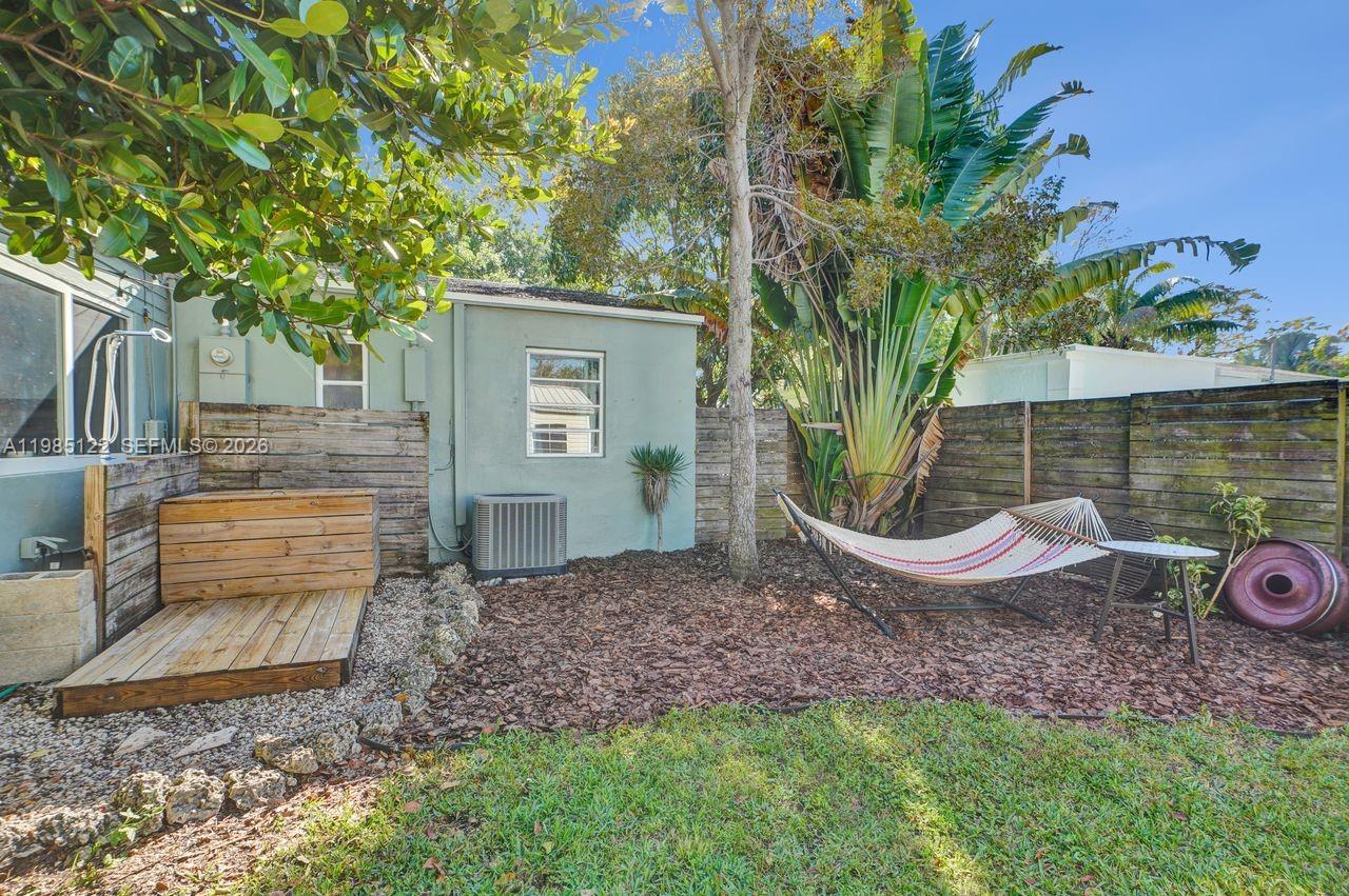 6420 SW 58th Pl South Miami, FL 33143