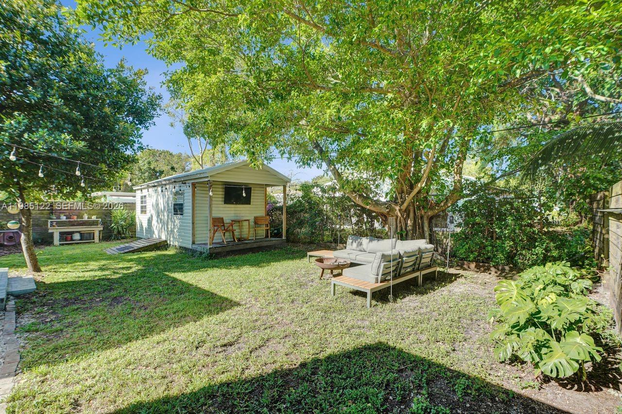 6420 SW 58th Pl South Miami, FL 33143