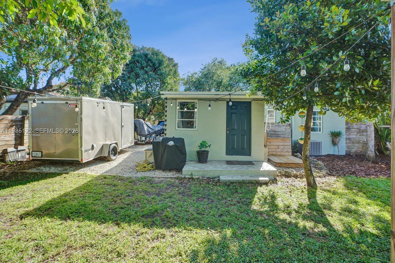 6420 SW 58th Pl South Miami, FL 33143