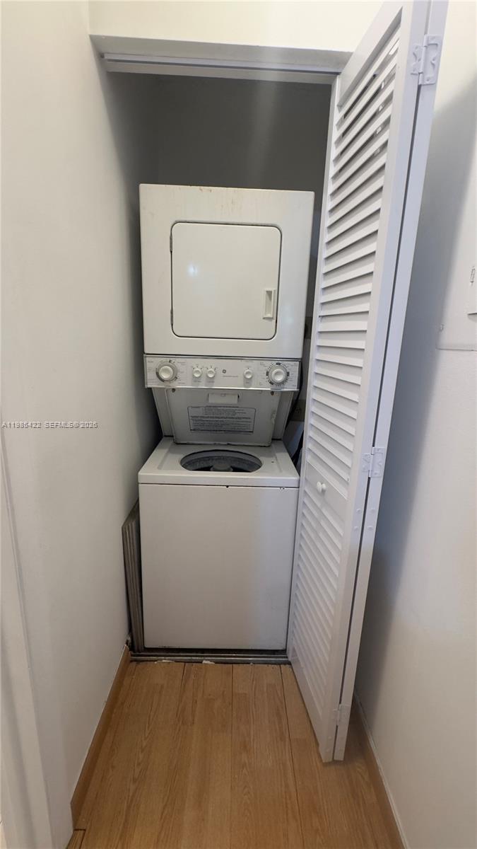 10480 NW 8th St #201 Pembroke Pines, FL 33026