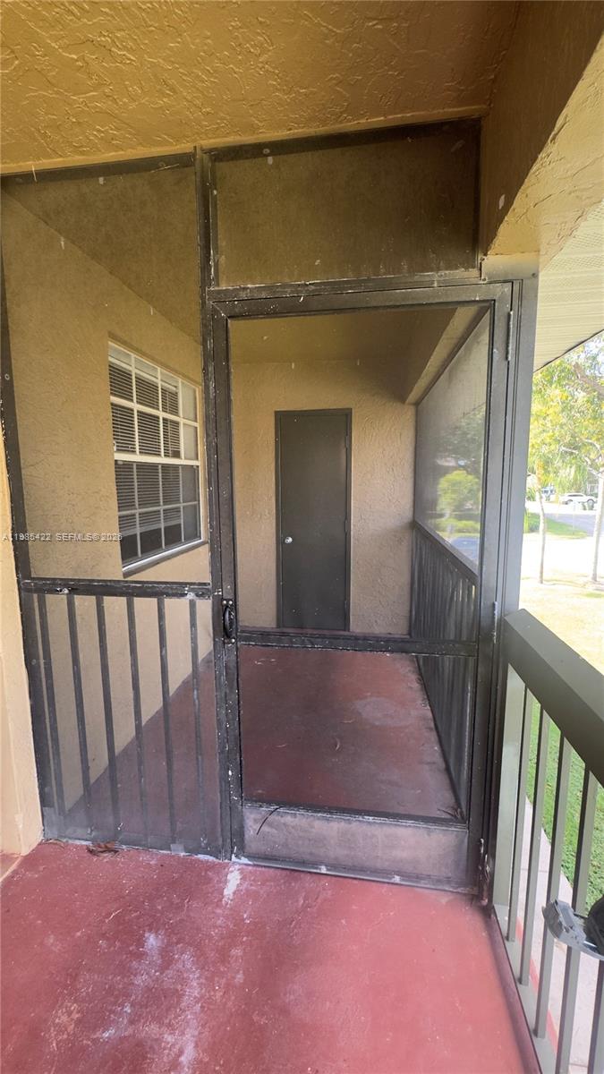 10480 NW 8th St #201 Pembroke Pines, FL 33026