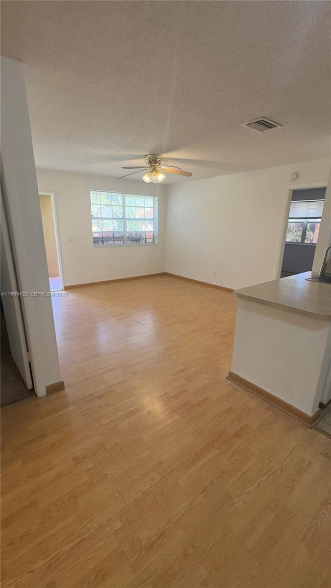 10480 NW 8th St #201 Pembroke Pines, FL 33026