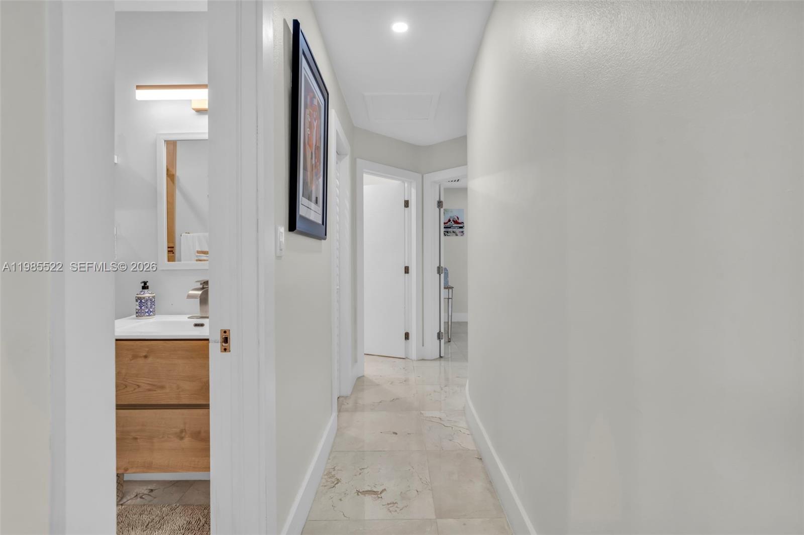 8818 SW 16th St Miami, FL 33165