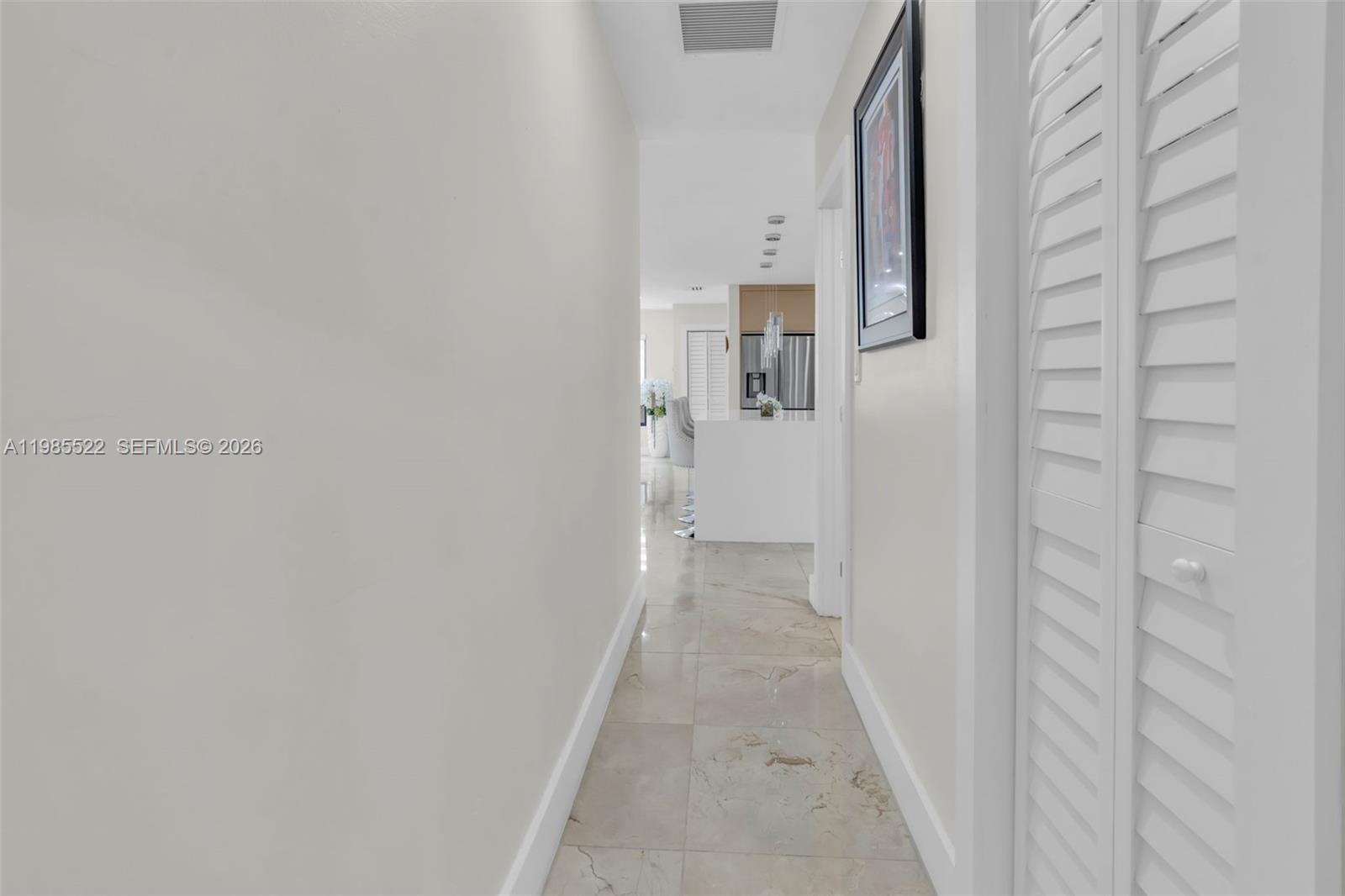 8818 SW 16th St Miami, FL 33165