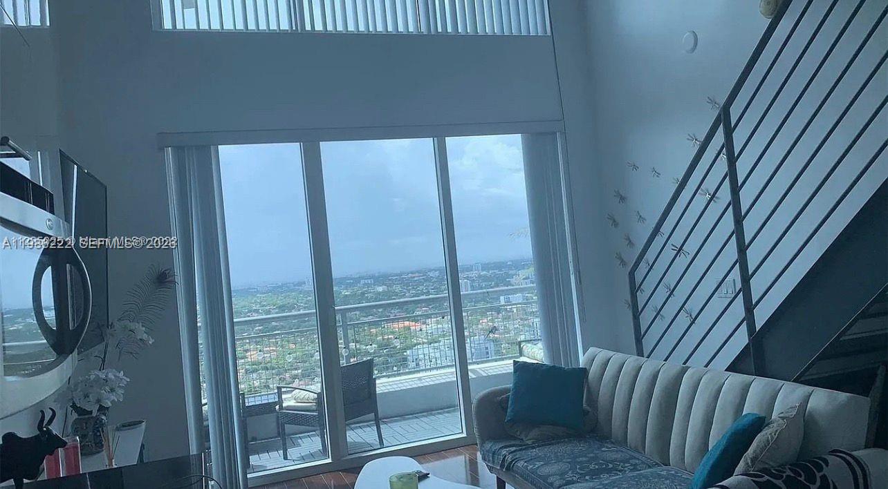 60 SW 13th St #3017 Miami, FL 33130