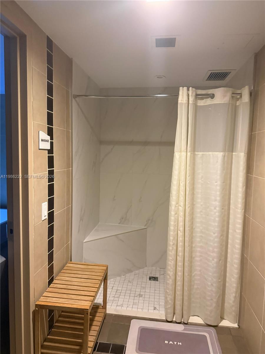 60 SW 13th St #3017 Miami, FL 33130