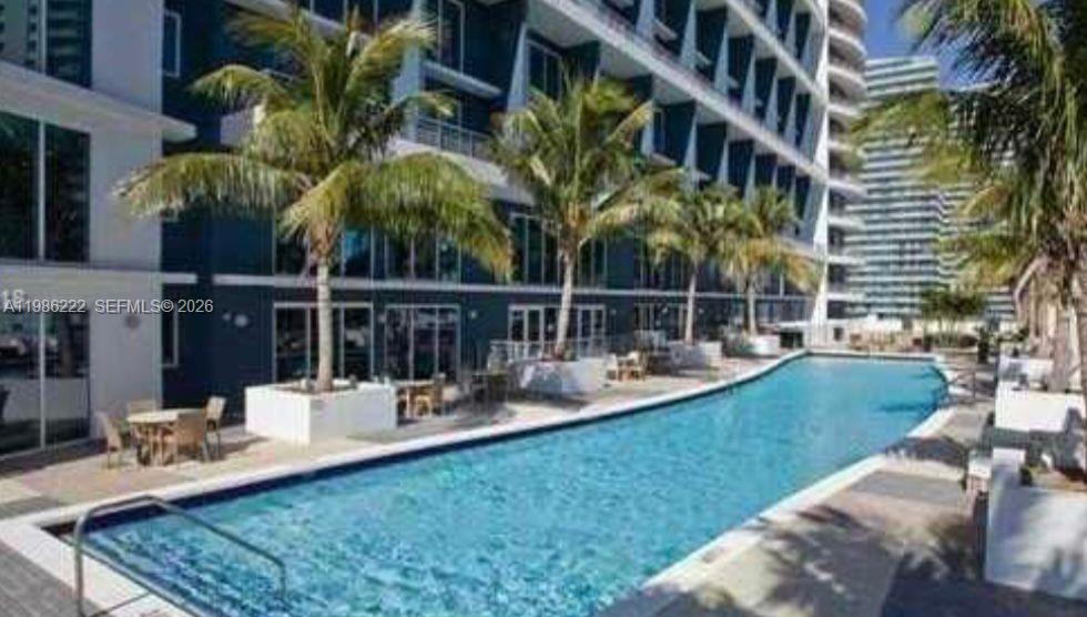 60 SW 13th St #3017 Miami, FL 33130