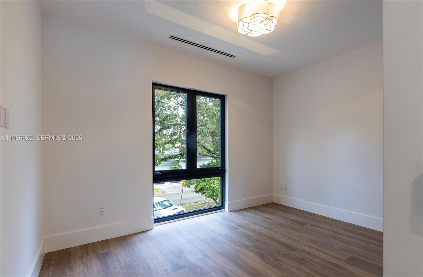 555 Catalonia Ave Coral Gables, FL 33134