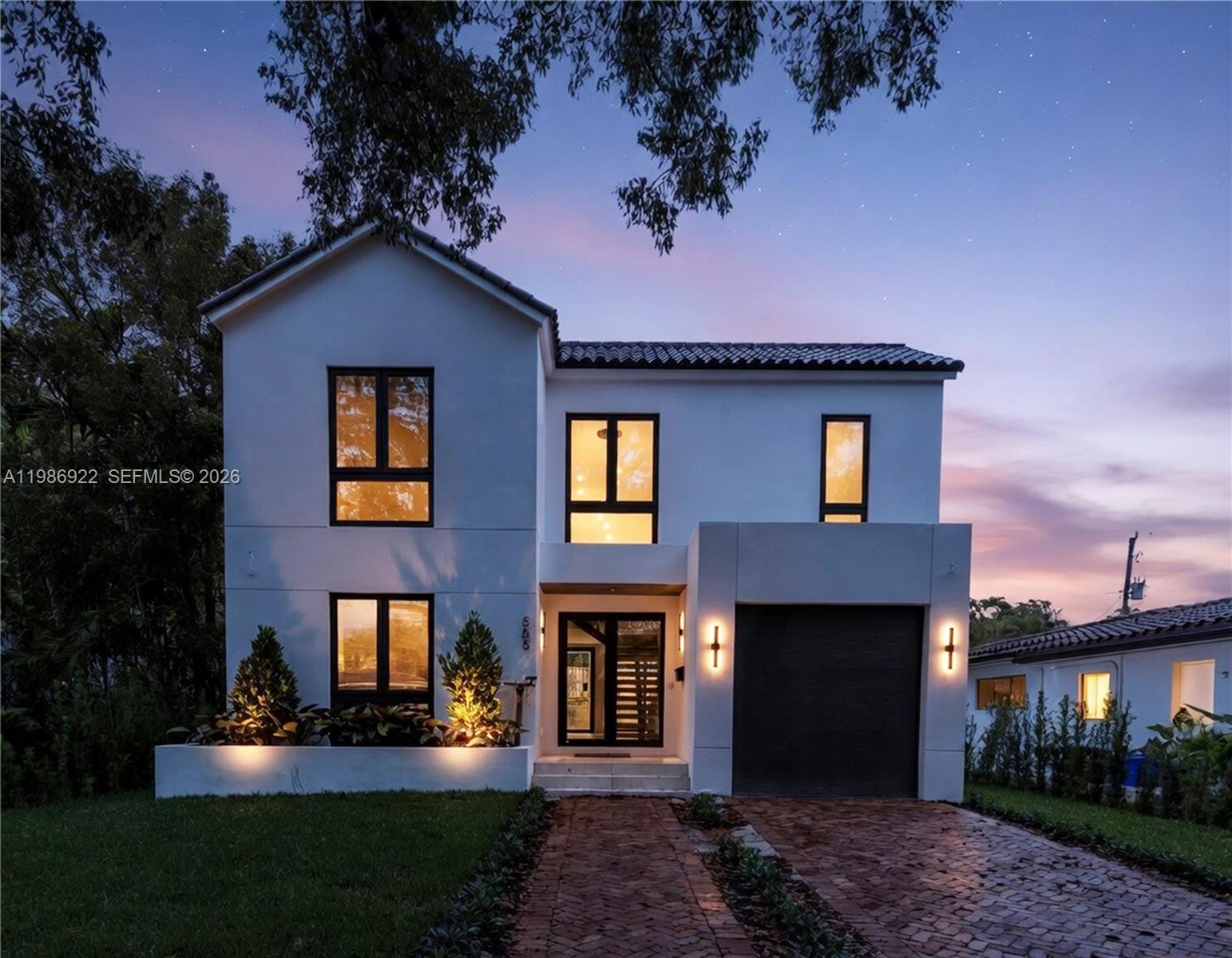 555 Catalonia Ave Coral Gables, FL 33134