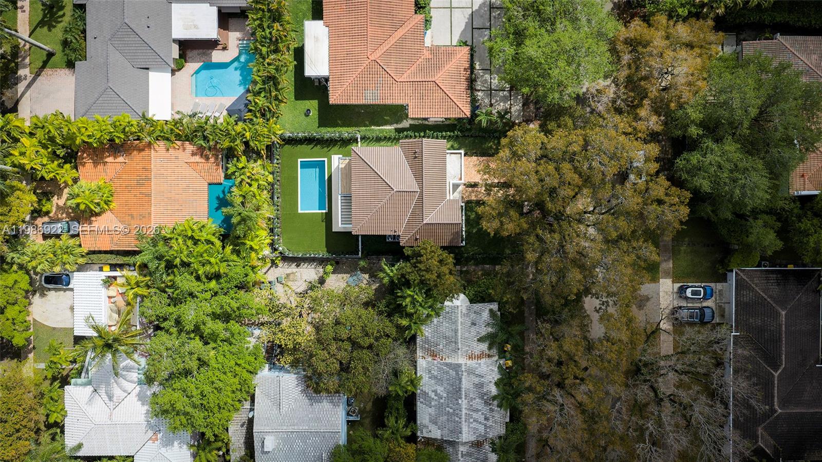 555 Catalonia Ave Coral Gables, FL 33134