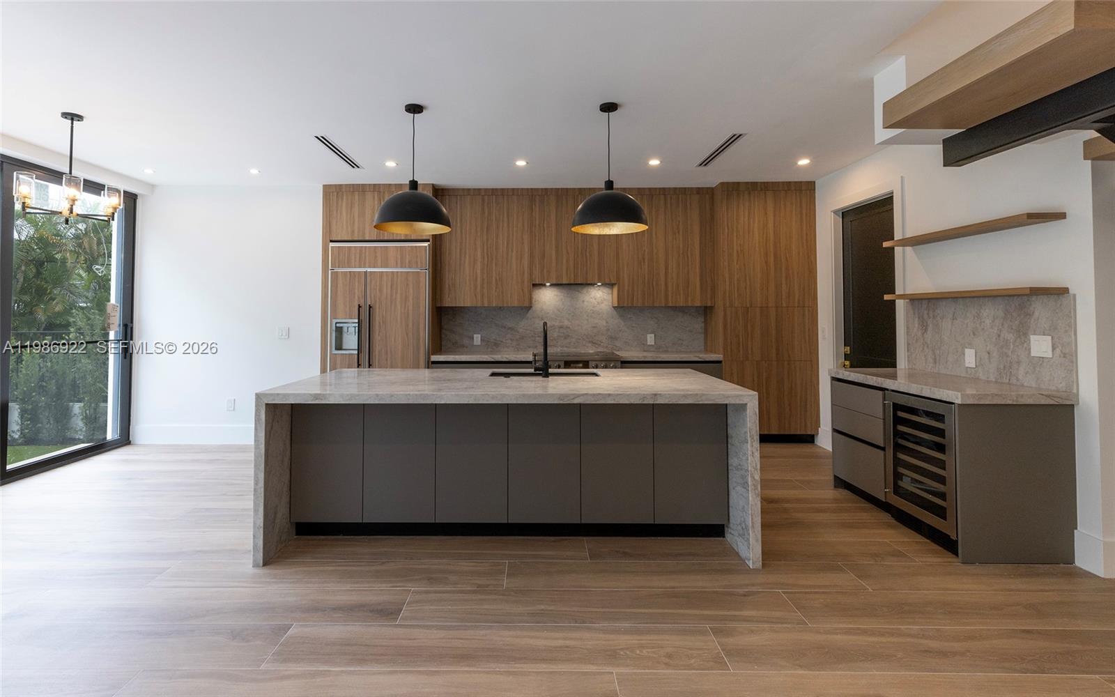 555 Catalonia Ave Coral Gables, FL 33134